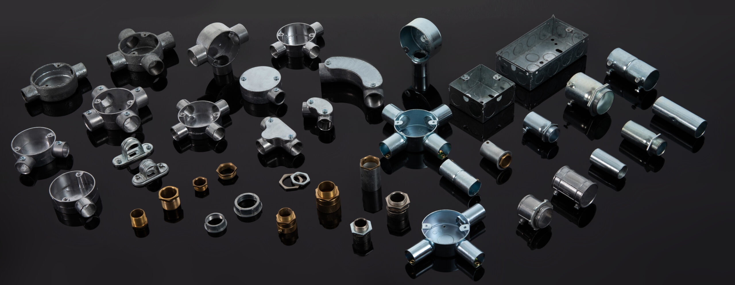 British Standard conduit accessories. Includes junction box, bend, connectors, coupling, switch boxes and aluminum junction box