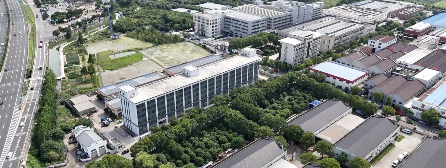 Velkor Factory located in Hangzhou,Xiaoshan. Specialized in EMT conduit and its fittings